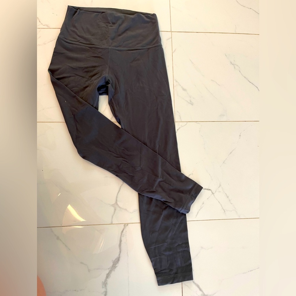 Lululemon deep grey high rise align leggings.